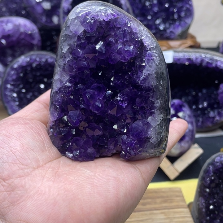 紫晶珠宝半成品未镶嵌