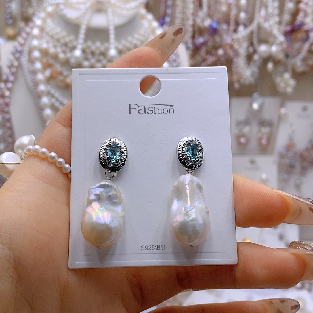 颈饰银S925镶嵌淡水珍珠