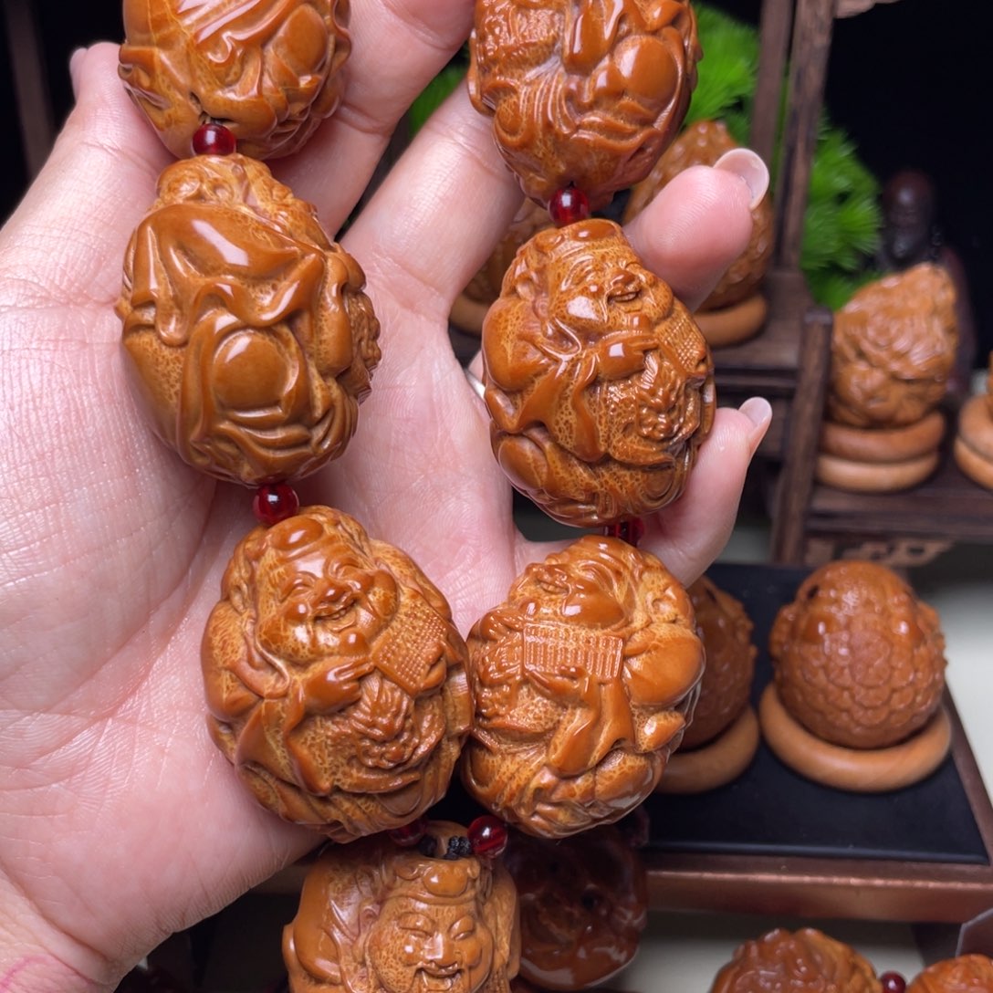 吊坠橄榄核强*算盘龙财手持