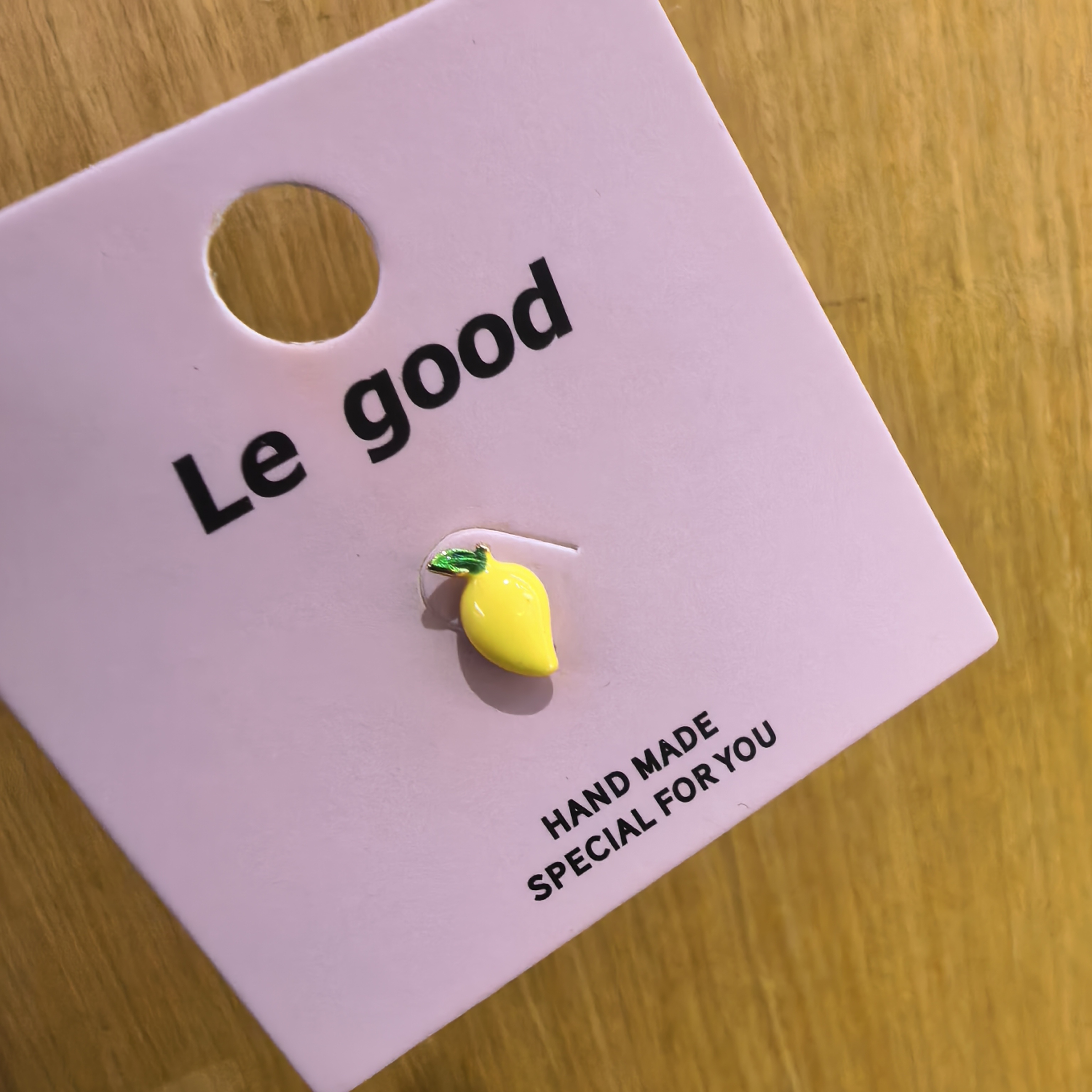 F142黄色小柠檬拧螺丝款耳骨钉耳钉耳饰