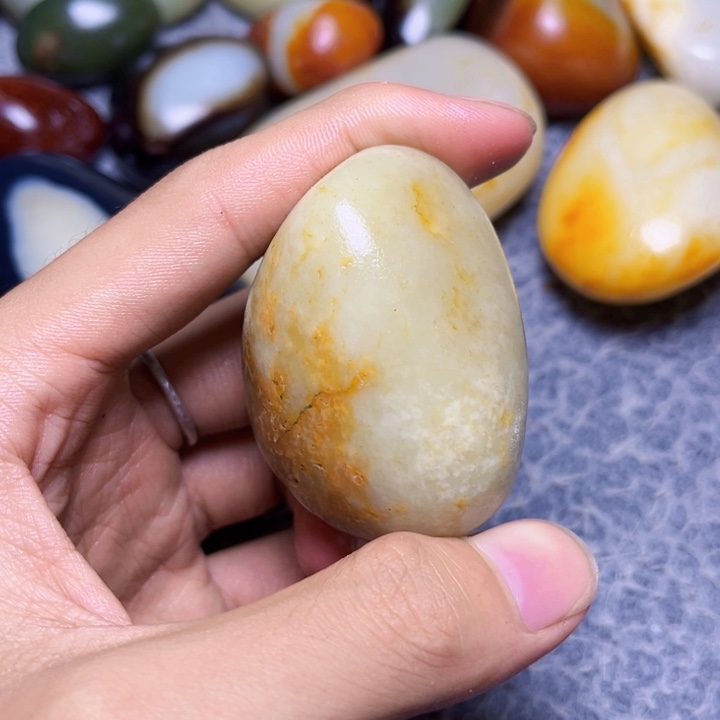 未镶嵌和田玉珠宝奇石