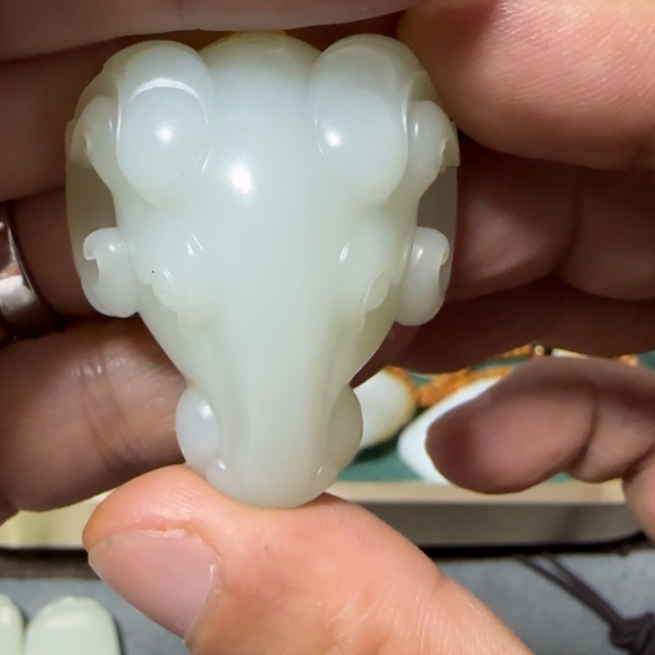 和田玉挂件未镶嵌詺