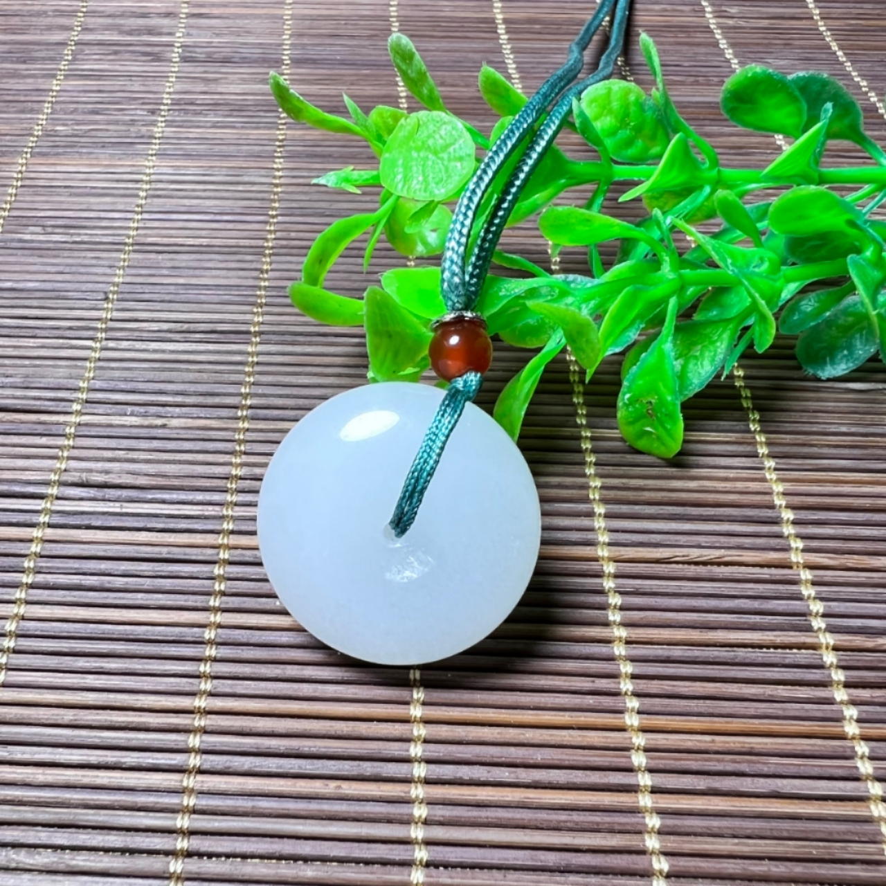 纯天然新疆金丝玉平安扣吊坠男女通用玉石挂件