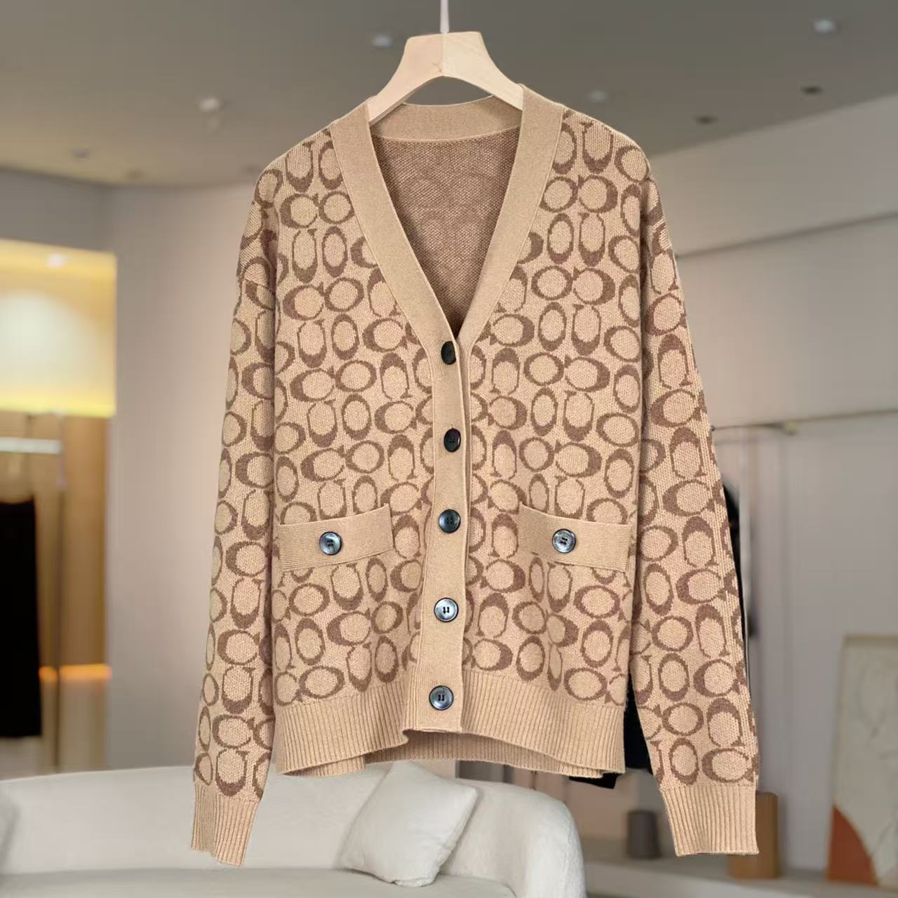 MeraxMer100%全羊毛复古老钱风提花V领针织开衫·气质百搭上衣