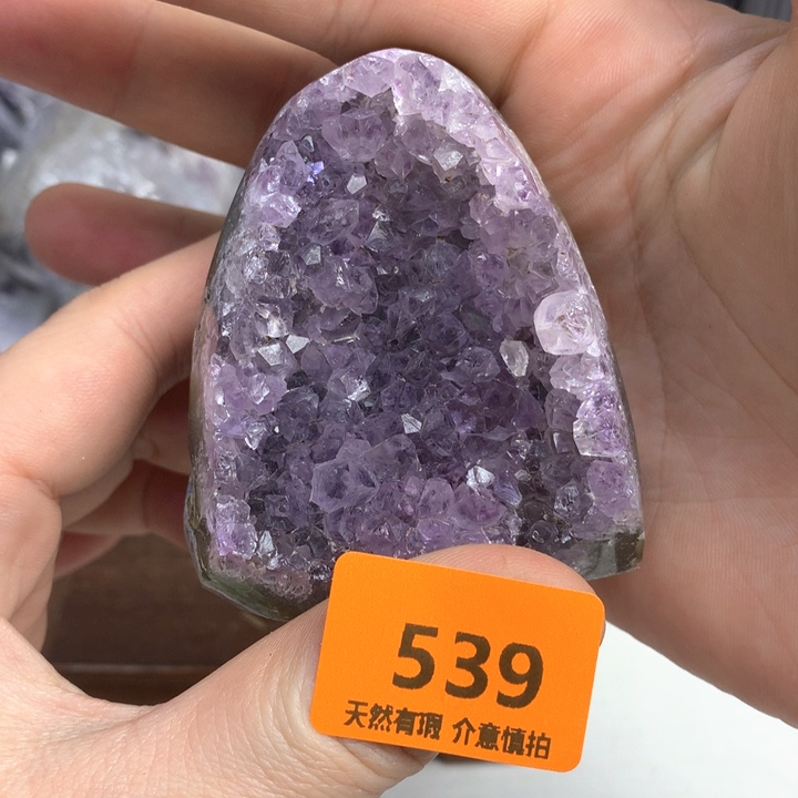 紫晶大型摆件（非配饰）未镶嵌