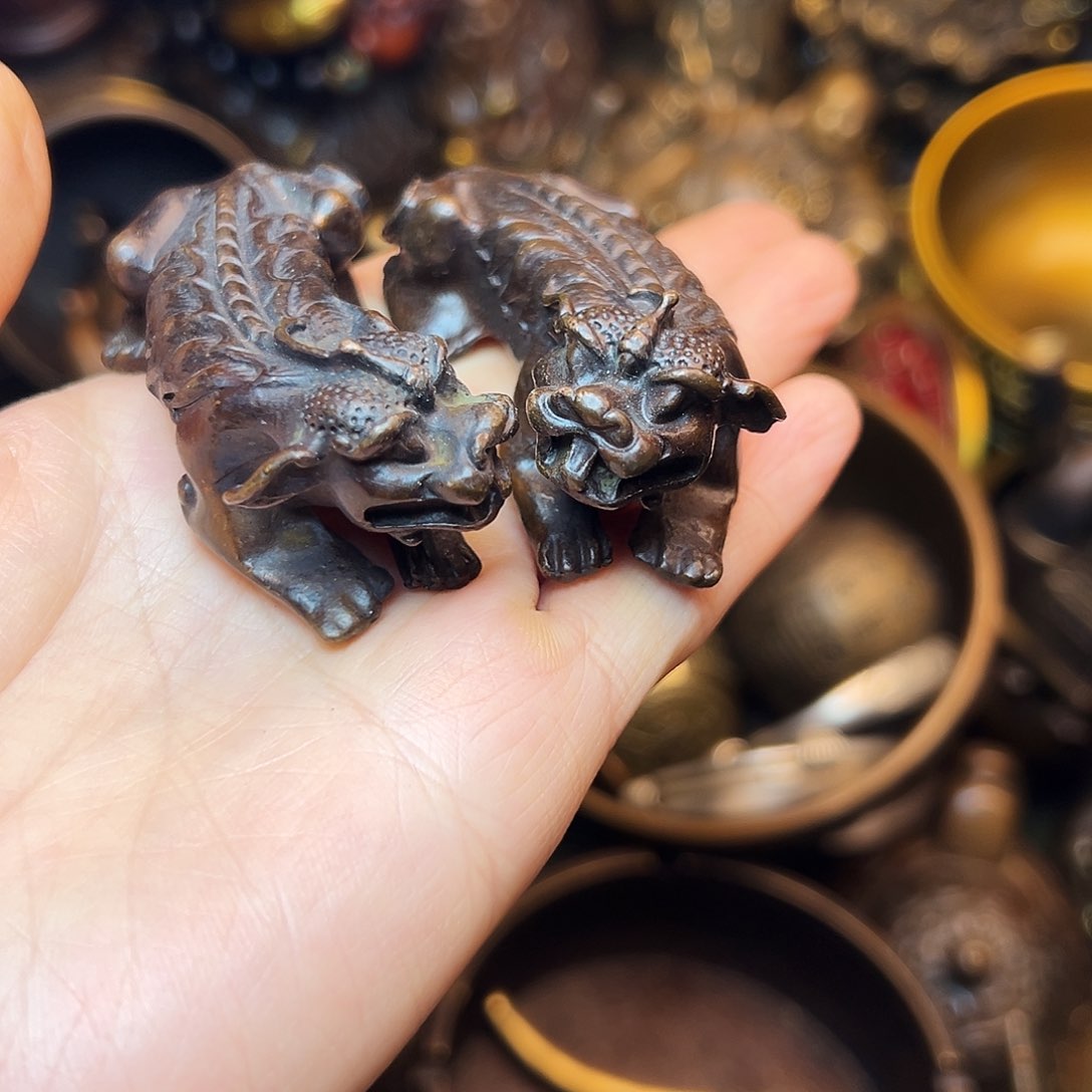 精美铜器工艺品等