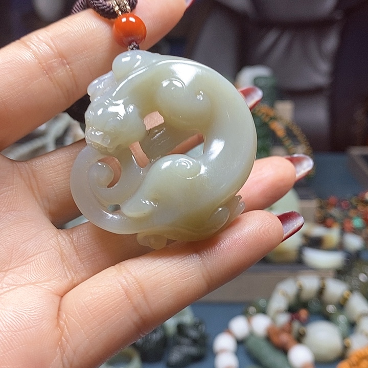 和田玉挂件未镶嵌