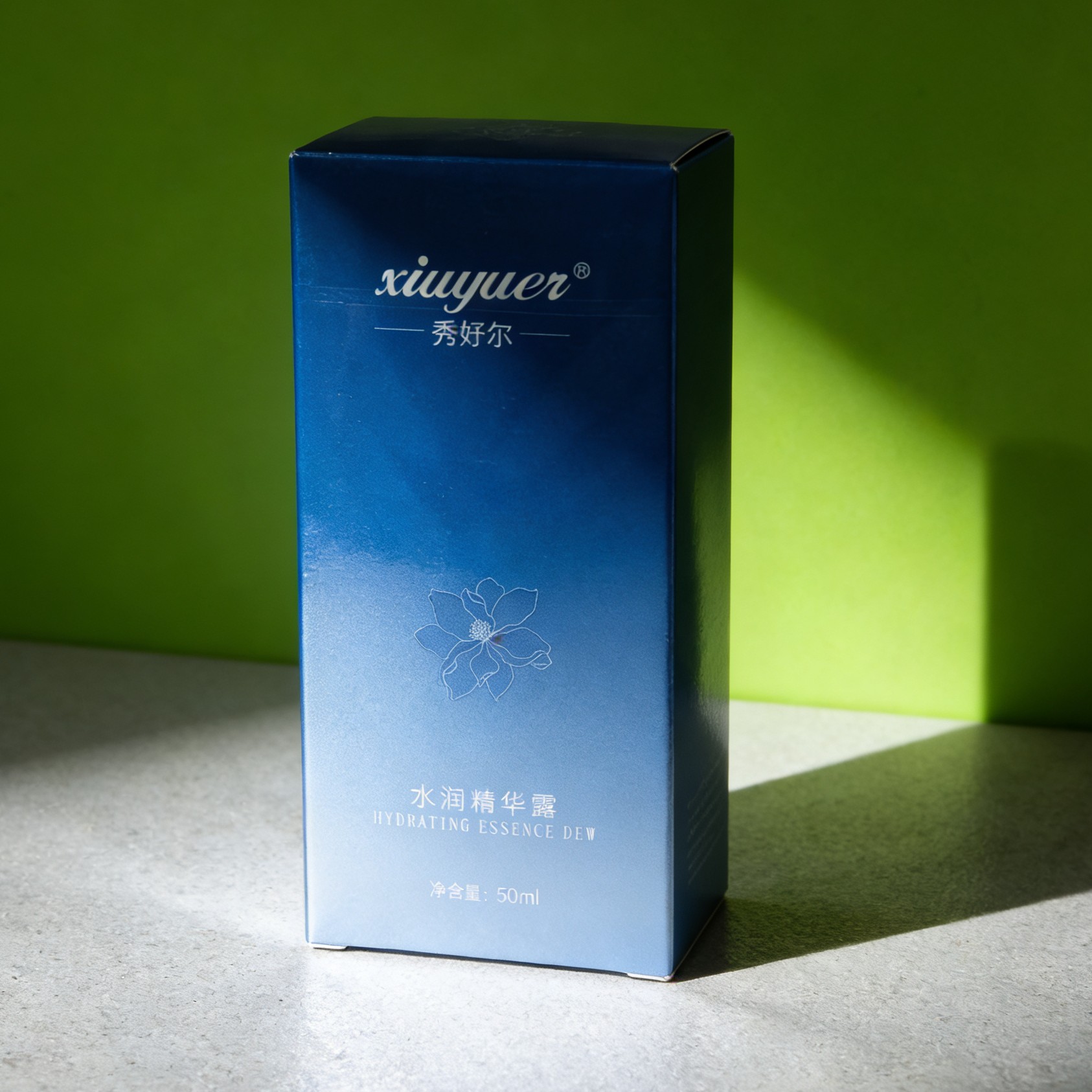 秀妤尔水润精华露