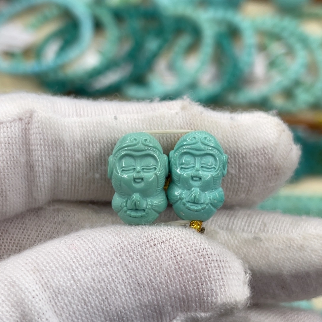 绿松石未镶嵌挂件