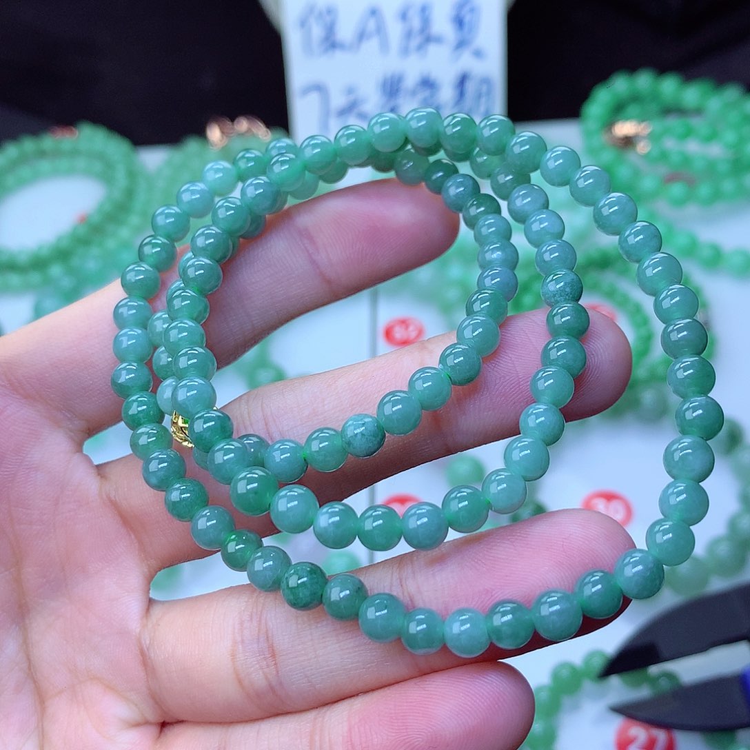 翡翠毛衣链未镶嵌