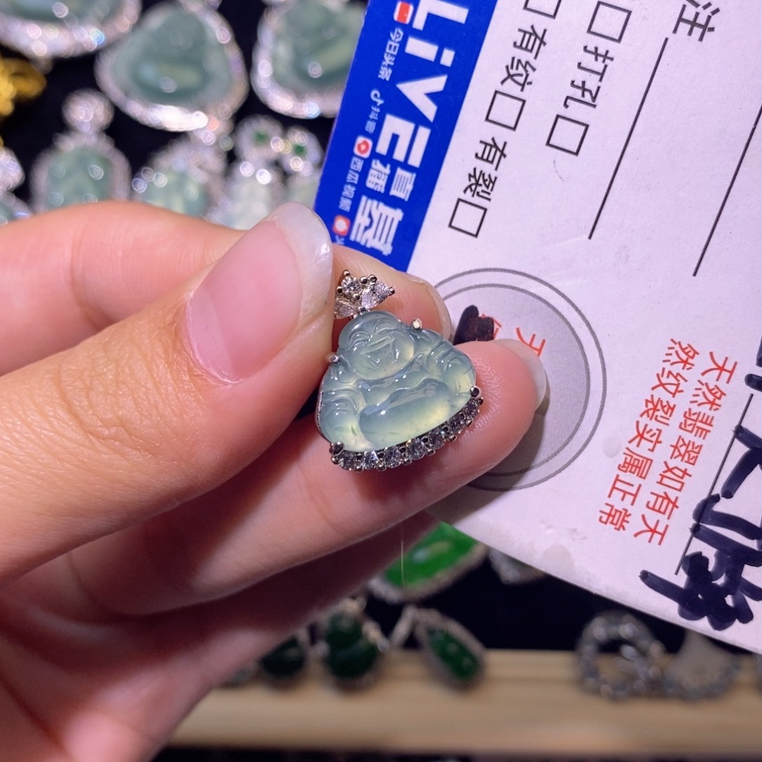 翡翠未镶嵌颈饰天然