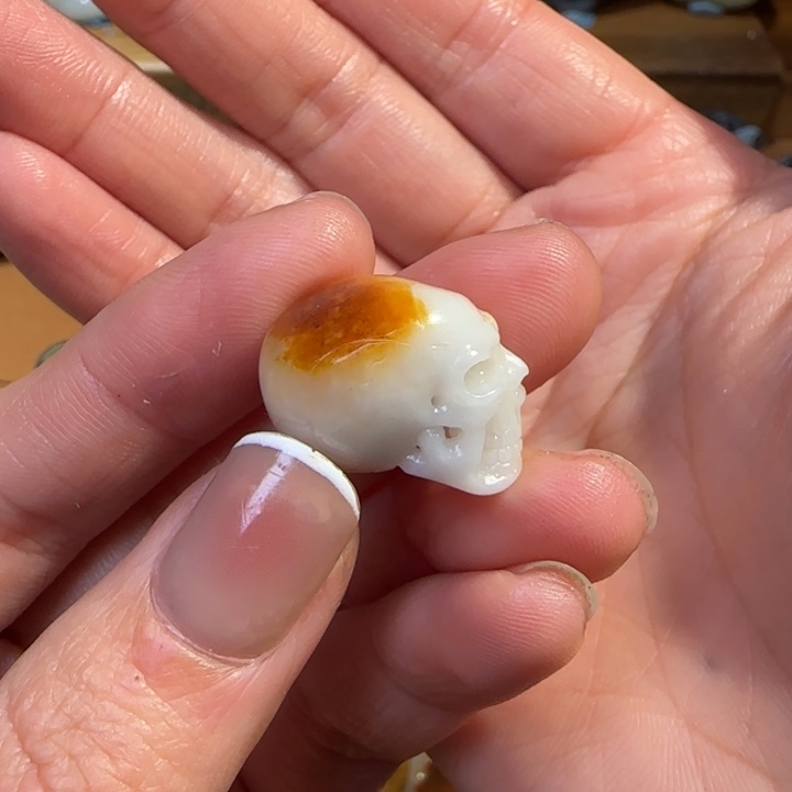 楠***哥和田玉未镶嵌颈饰