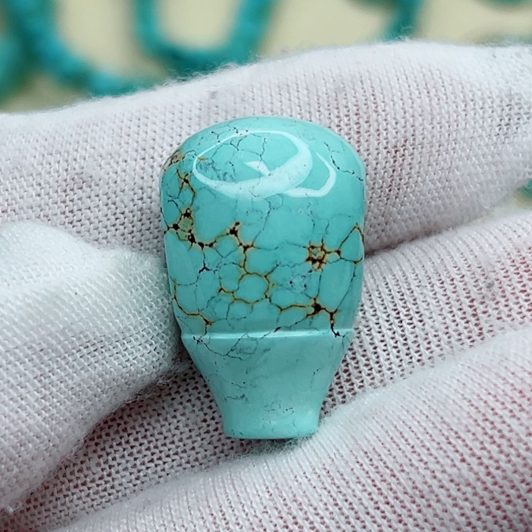 绿松石绿松石未镶嵌