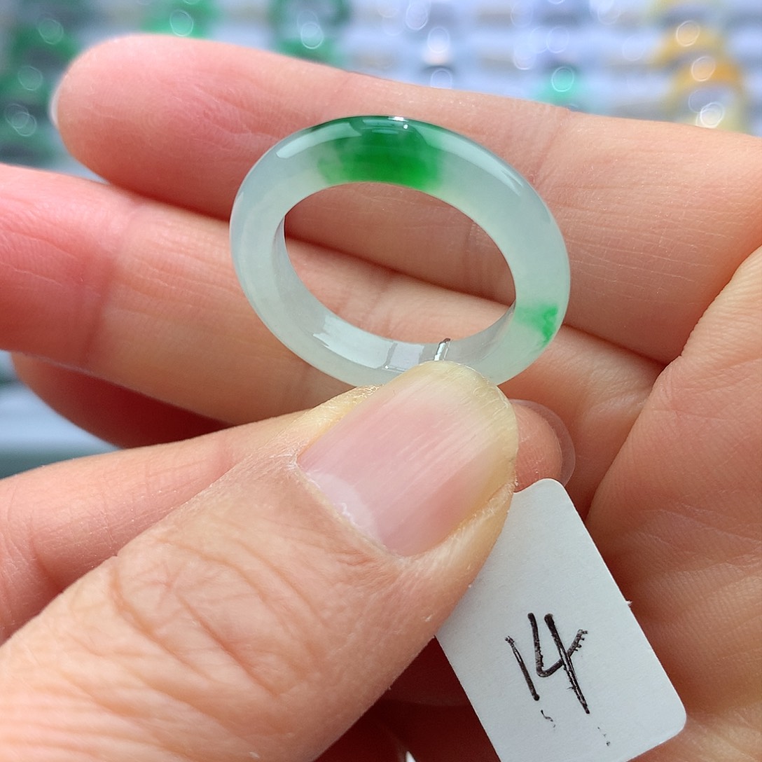 翡翠戒指未镶嵌14号