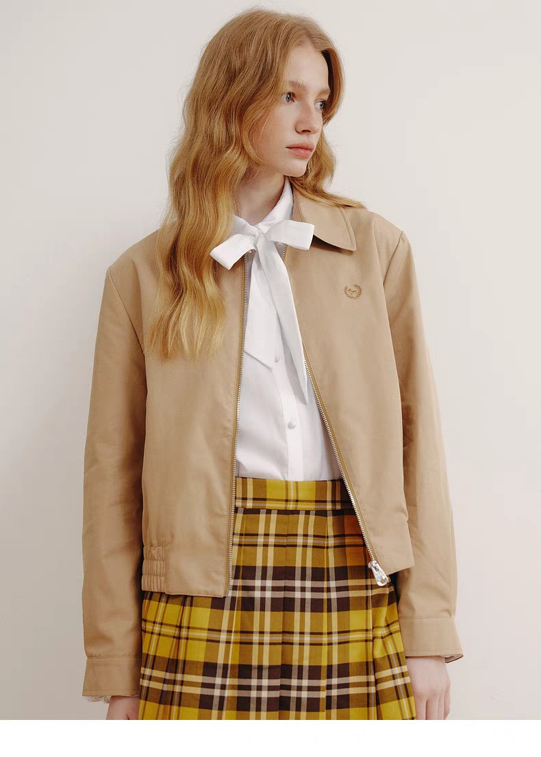 卡卡3号 依恋女装 直播间链接 拍下备注编码时尚休闲连帽女款