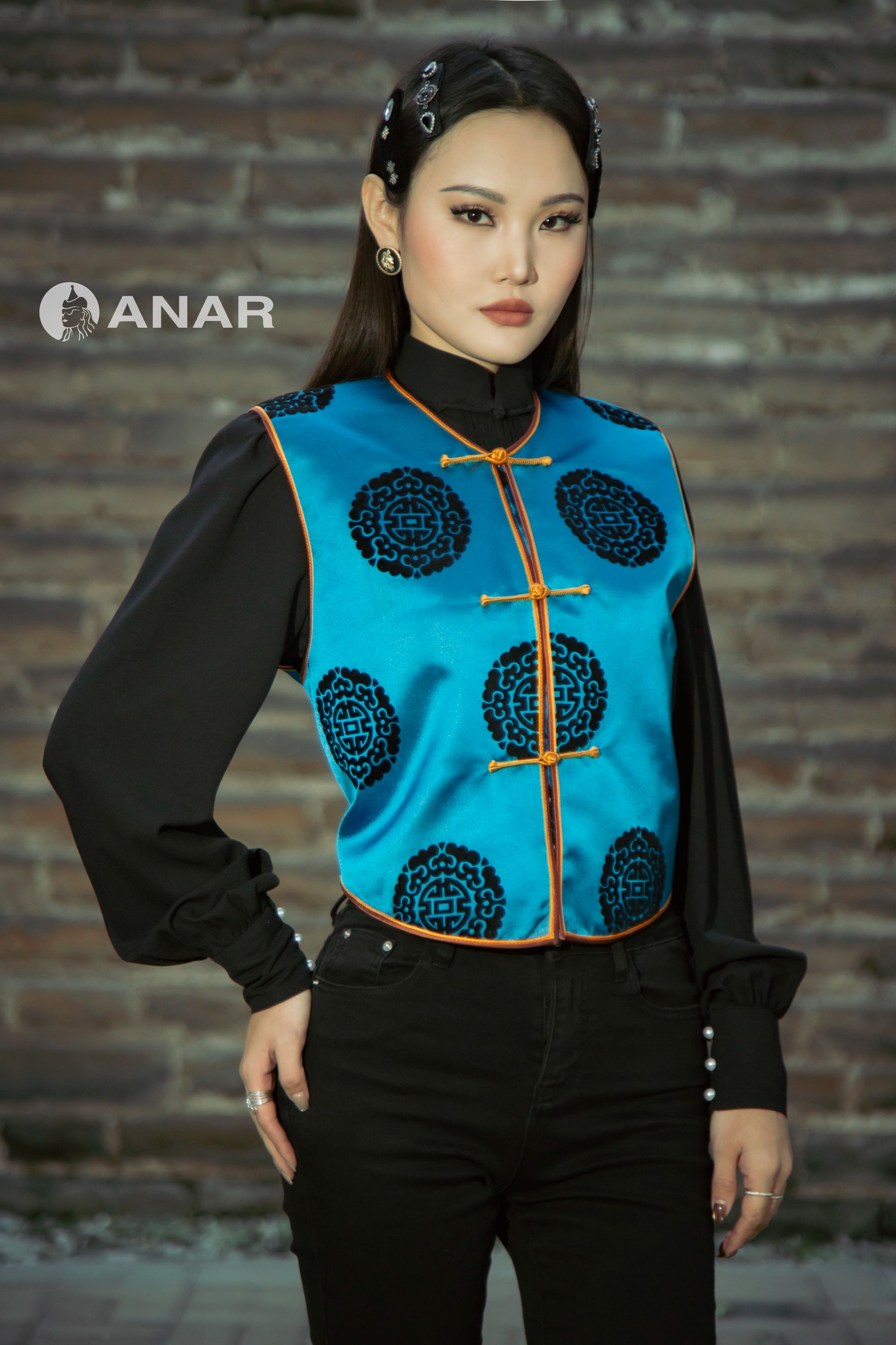 ANAR原创设计免烫四季通用波点提花马甲