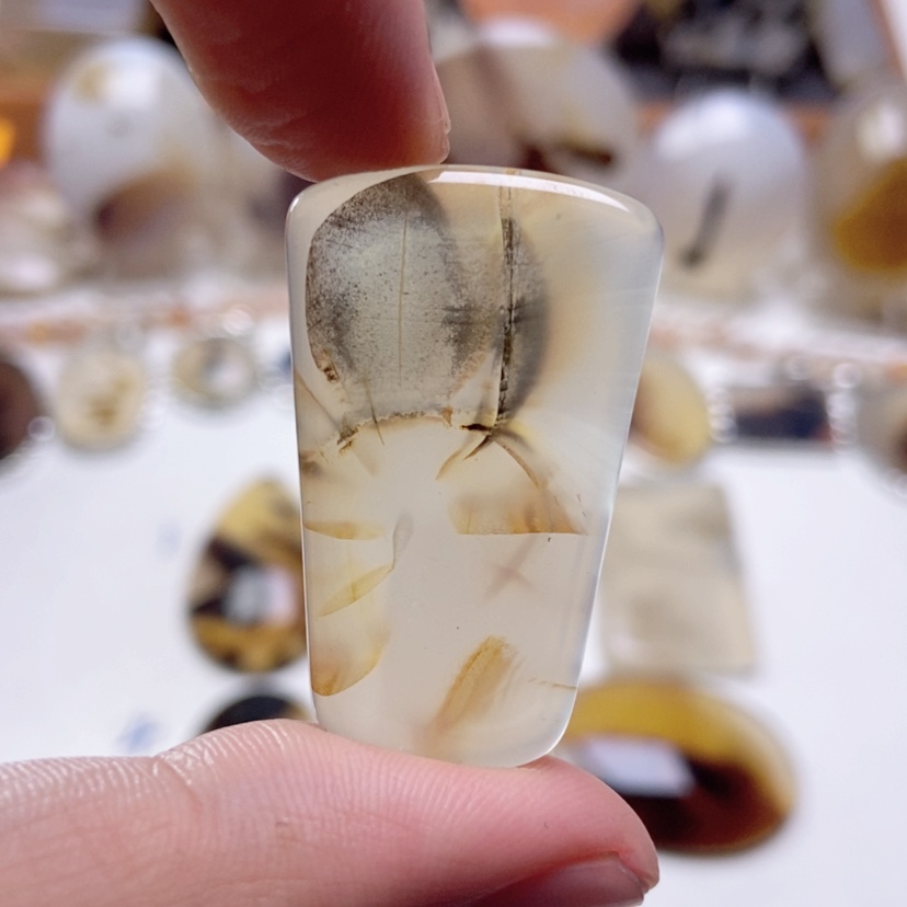 【闪购商品】玛瑙/玉髓颈饰未镶嵌