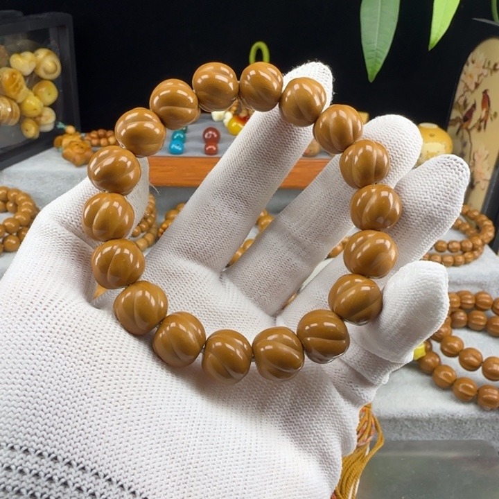 奶油卷卷酥猴头核桃手串