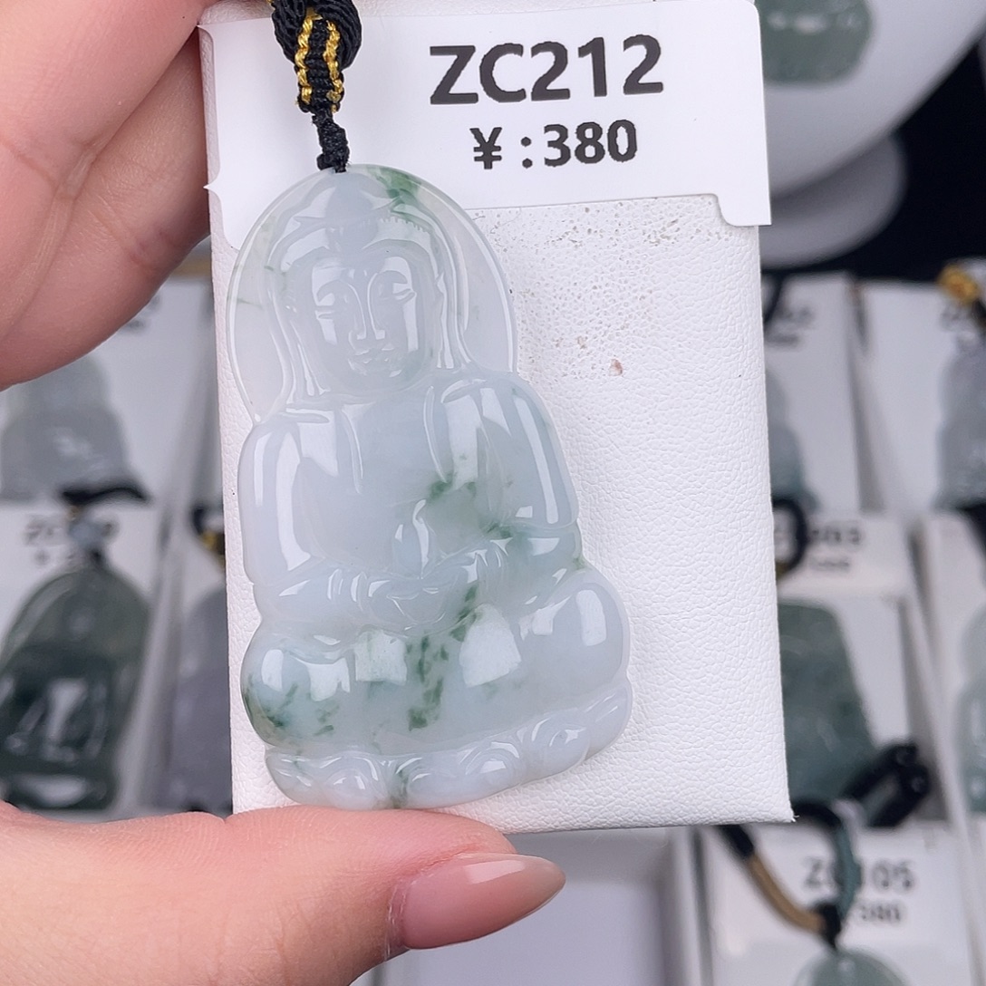 翡翠未镶嵌颈饰zc212