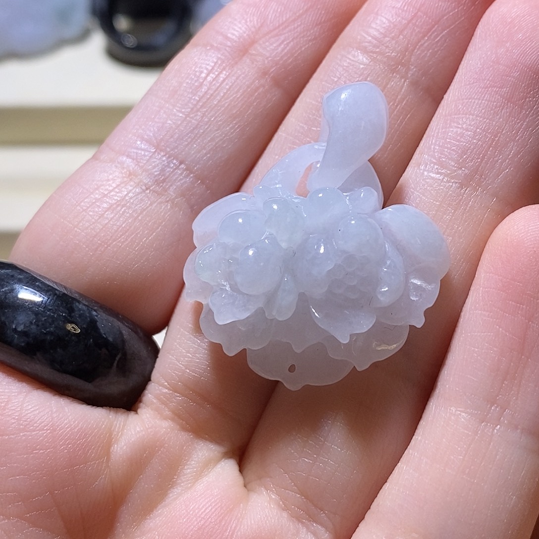 芳***芳翡翠散珠未镶嵌翡翠