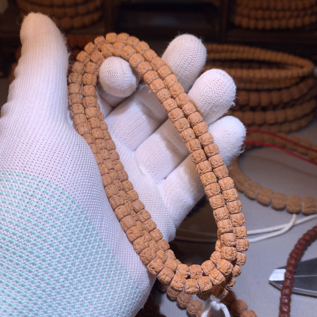 金刚菩提吊坠老*片龙切款佛手7mm