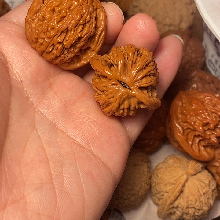 文玩核桃把件虎头34