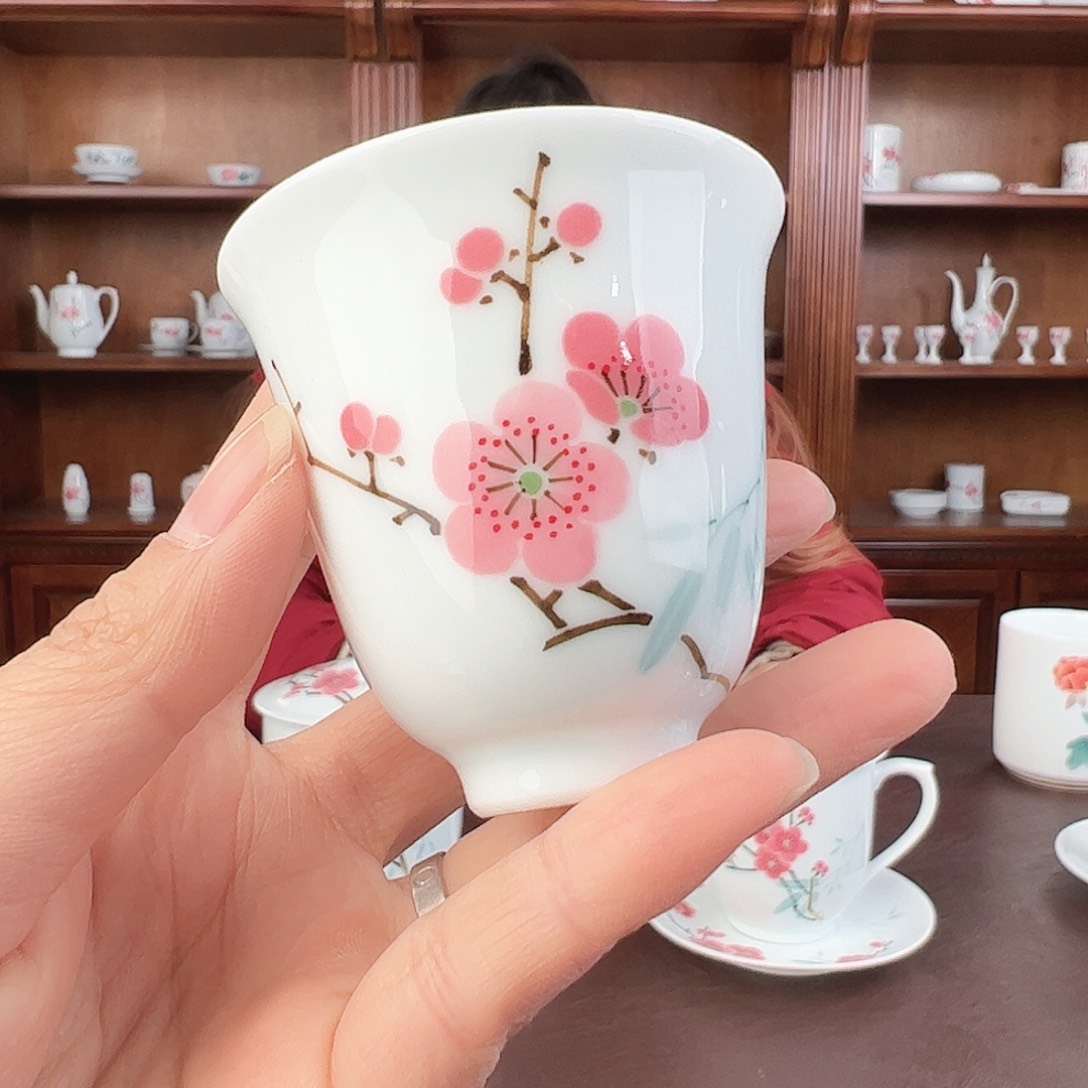 瓷翠竹红梅铃铛杯，微瑕