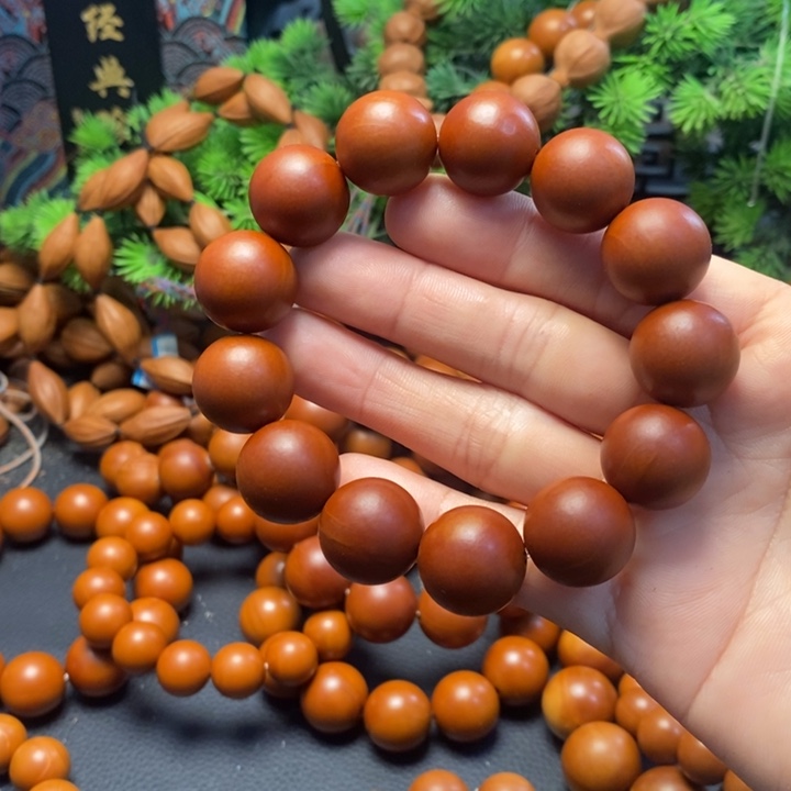 魏***黍橄榄核手串1.7尺寸光珠