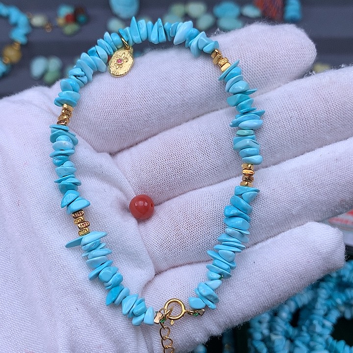 南红玛瑙未镶嵌珠宝奇石