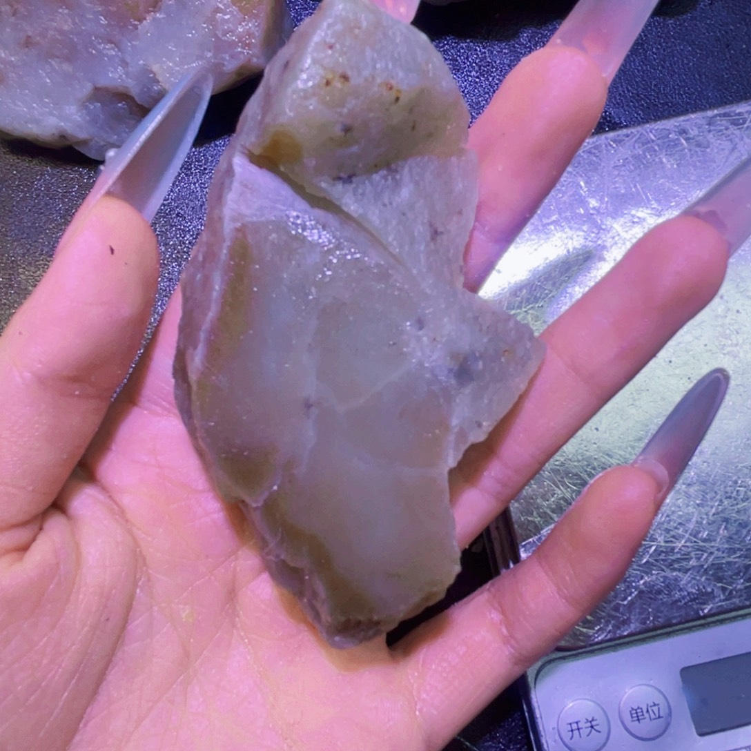 未镶嵌和田玉珠宝半成品