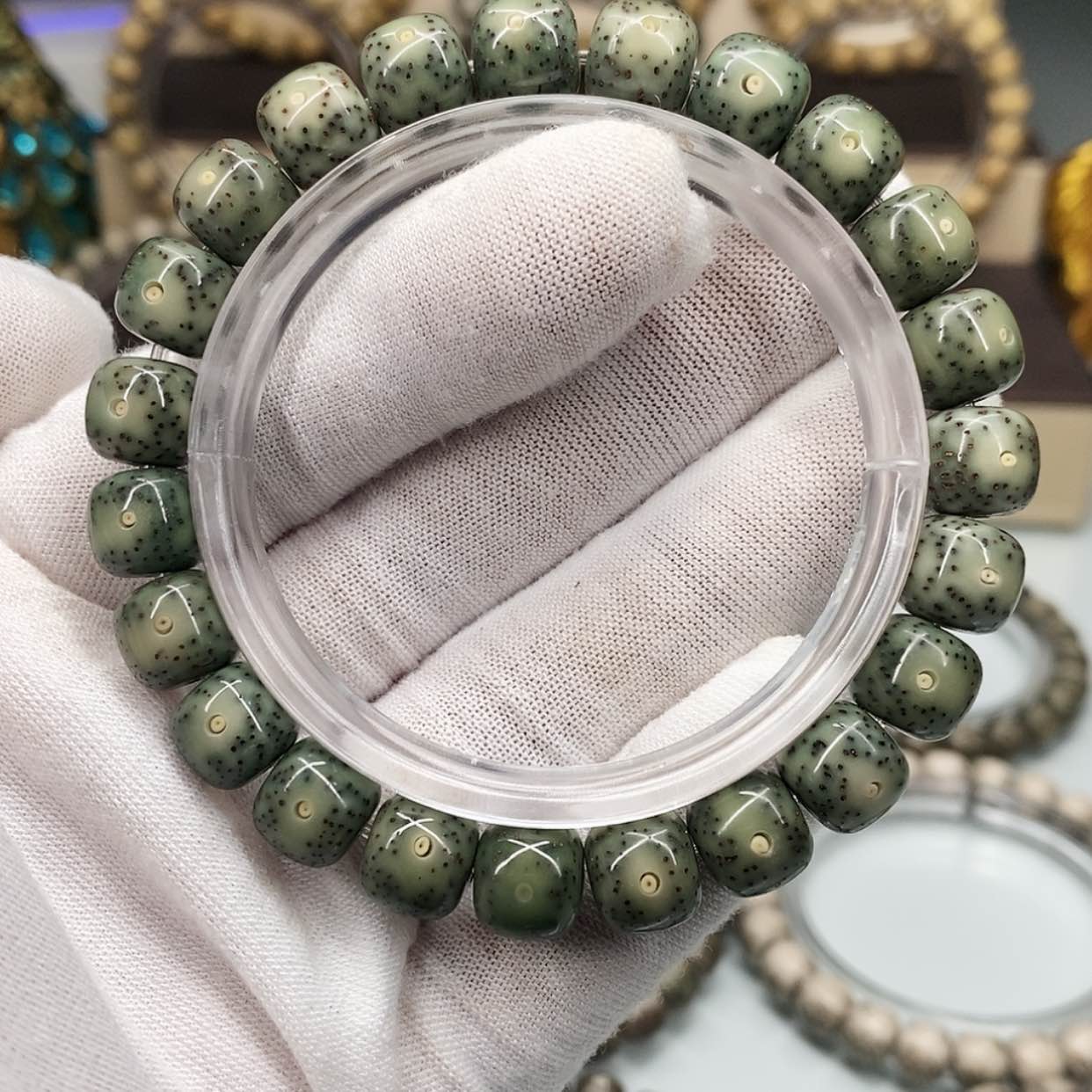 【闪购商品】星月菩提手串9×10一物一图原生态同枝绿包白大眼睛