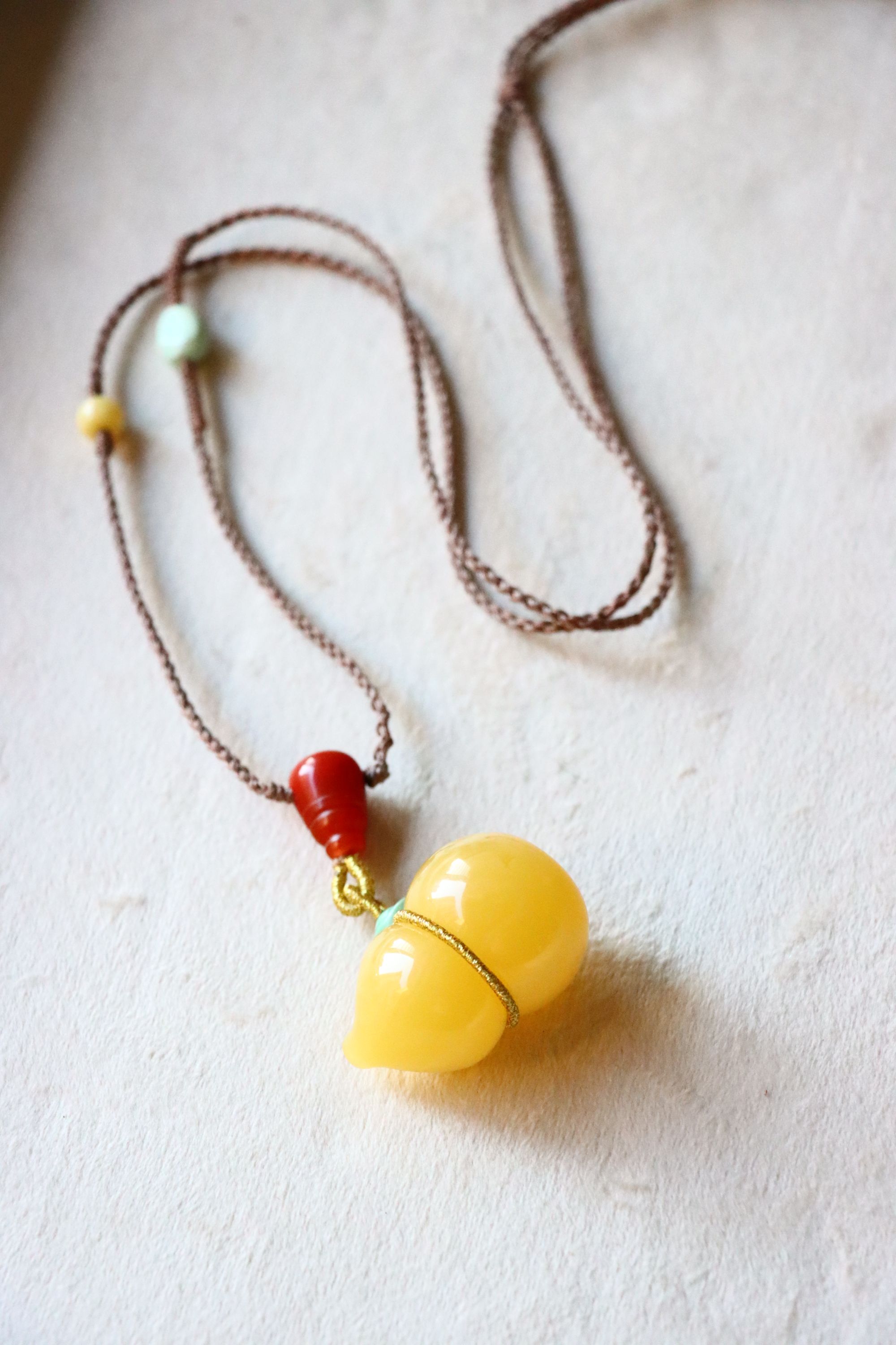 天然白花蜜蜡胖葫芦吊坠轻奢百搭国风项链