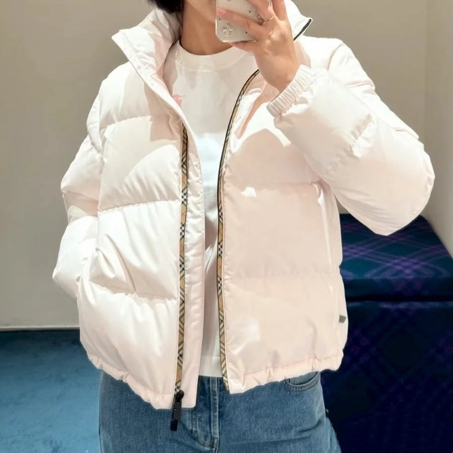 拼接保暖常规款宽松休闲加绒加厚款女款连帽