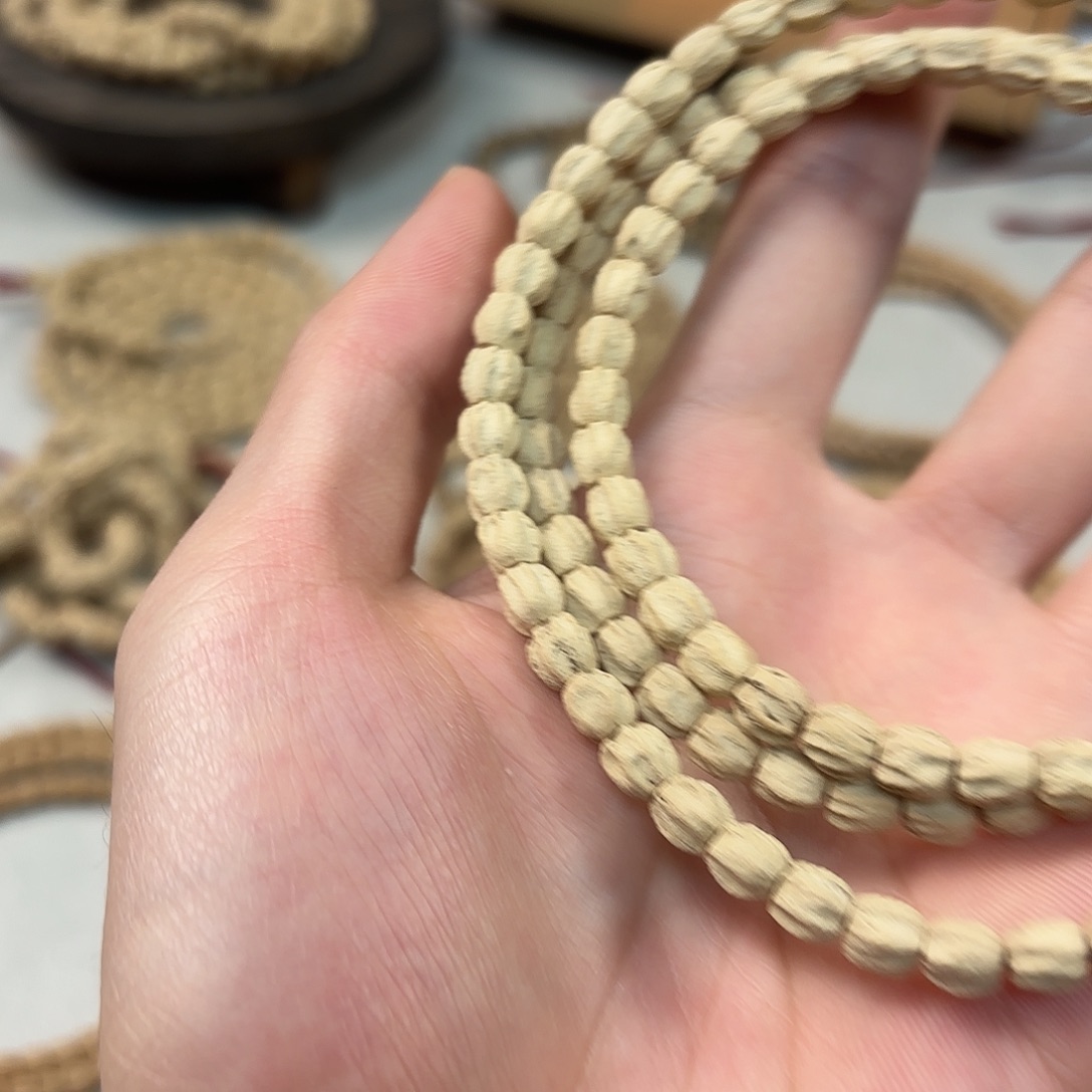 柏香籽/百香籽吊坠