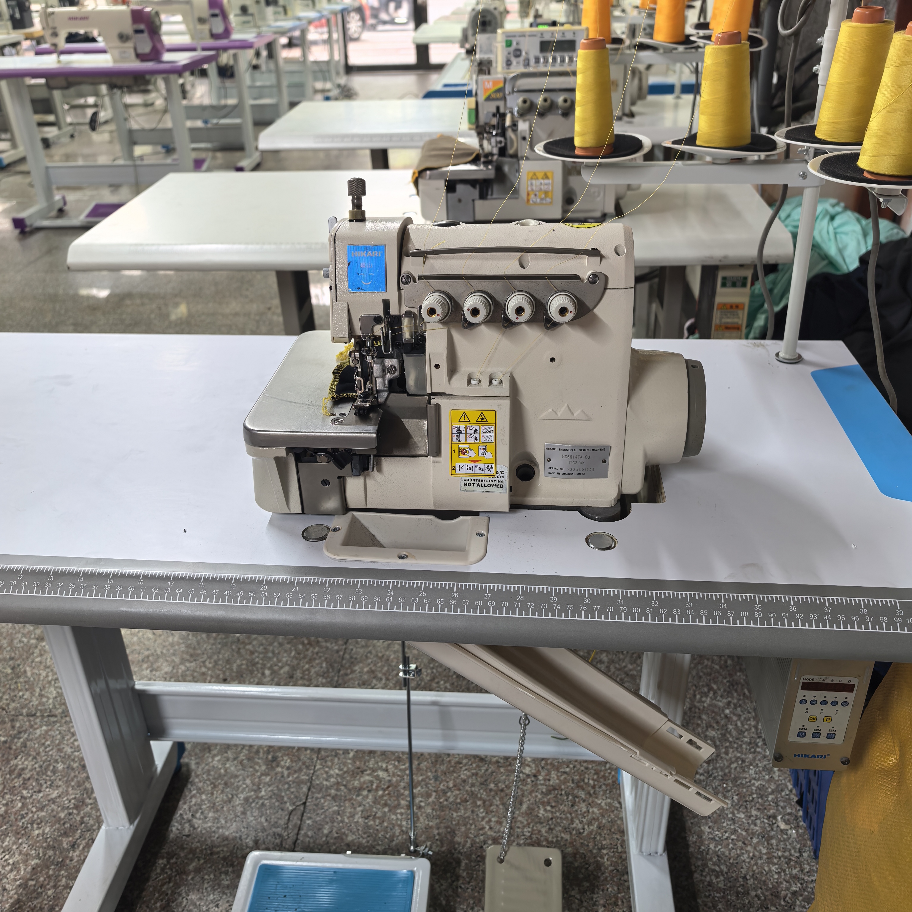 直驱四线三线锁边机拷边机密拷家用工厂通用包缝机