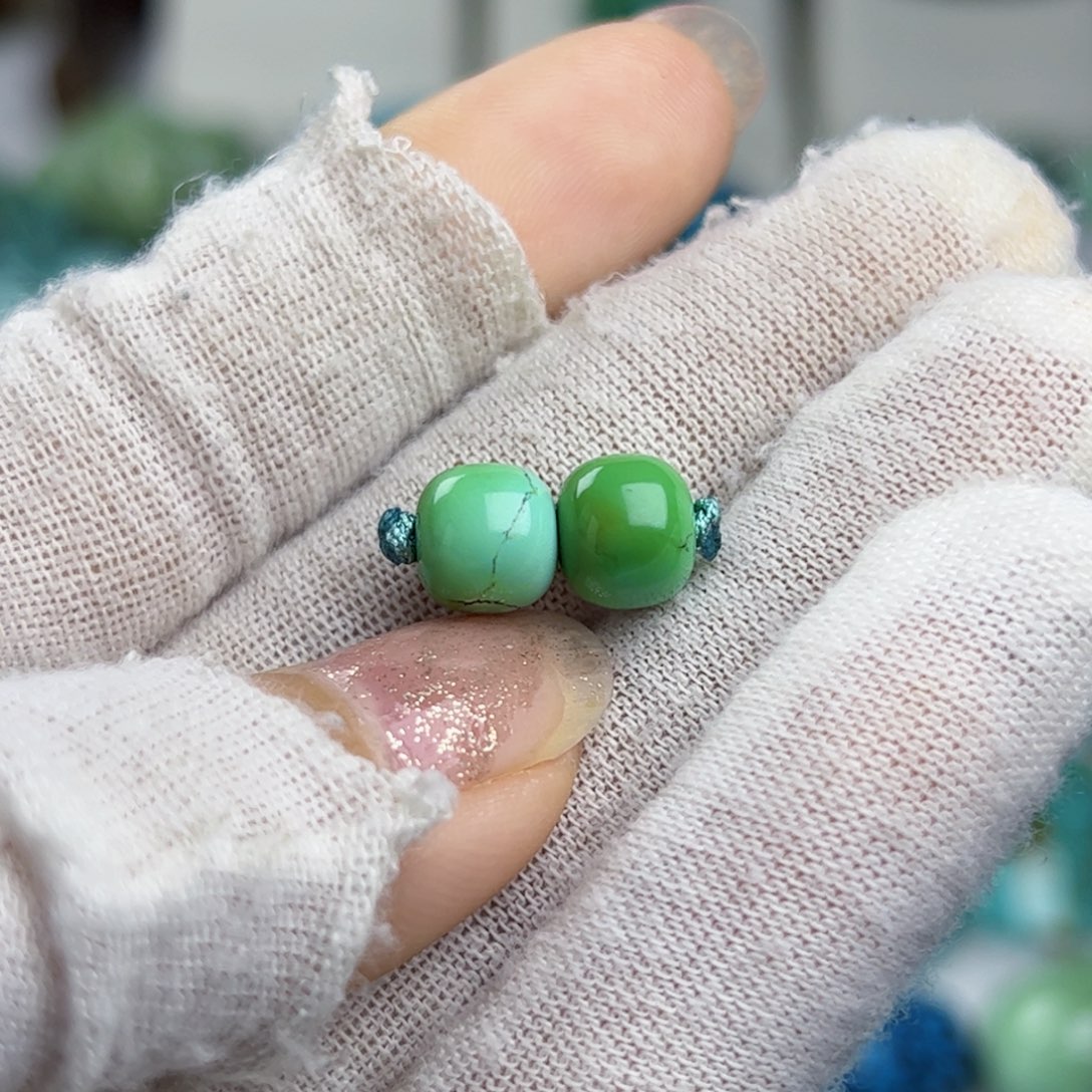 未镶嵌绿松石珠宝奇石