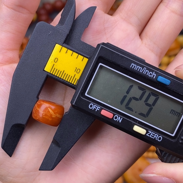 善***缘蜜蜡未镶嵌裸石蜜蜡M