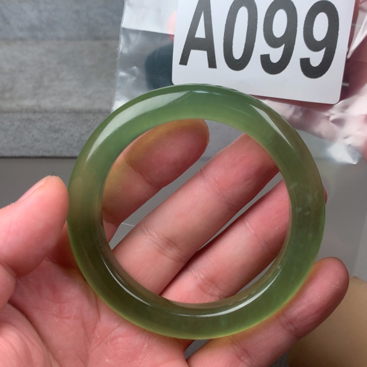 【闪购商品】未镶嵌蛇纹石玉岫玉