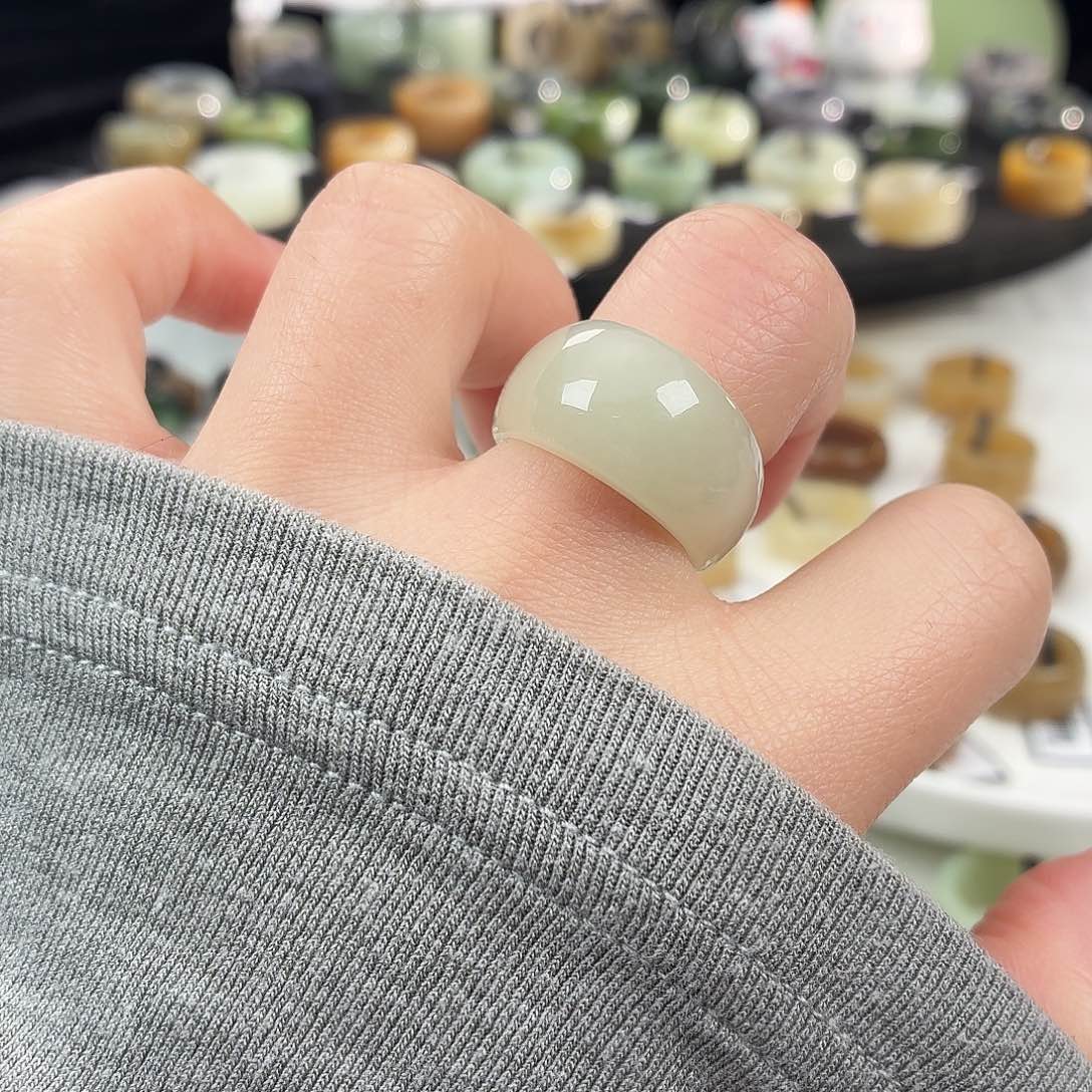 和田玉未镶嵌戒指S84浅晴馒头17.8