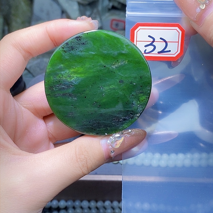 和田玉和田玉边角料随机发未镶嵌