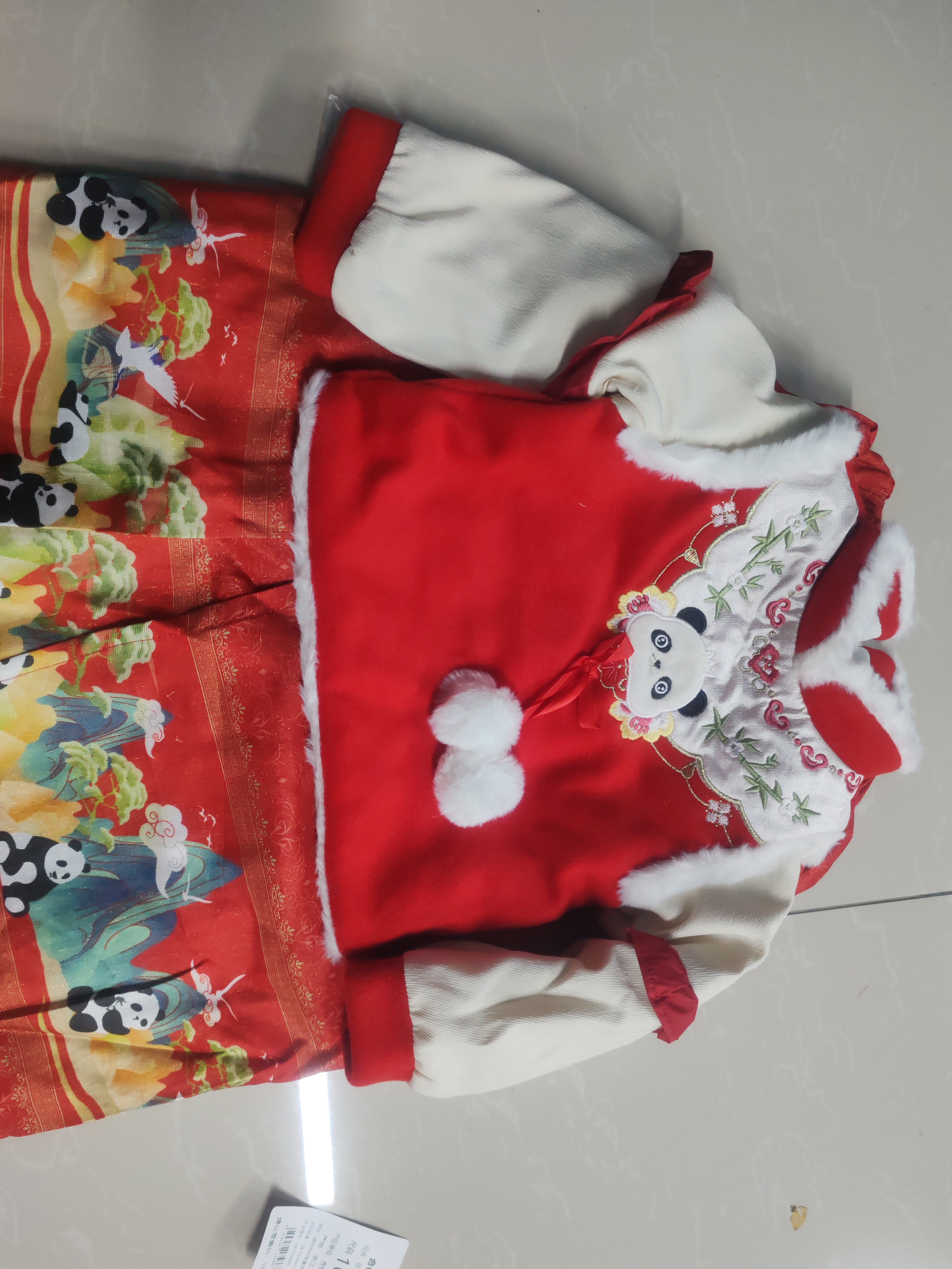 新年款名族风童装