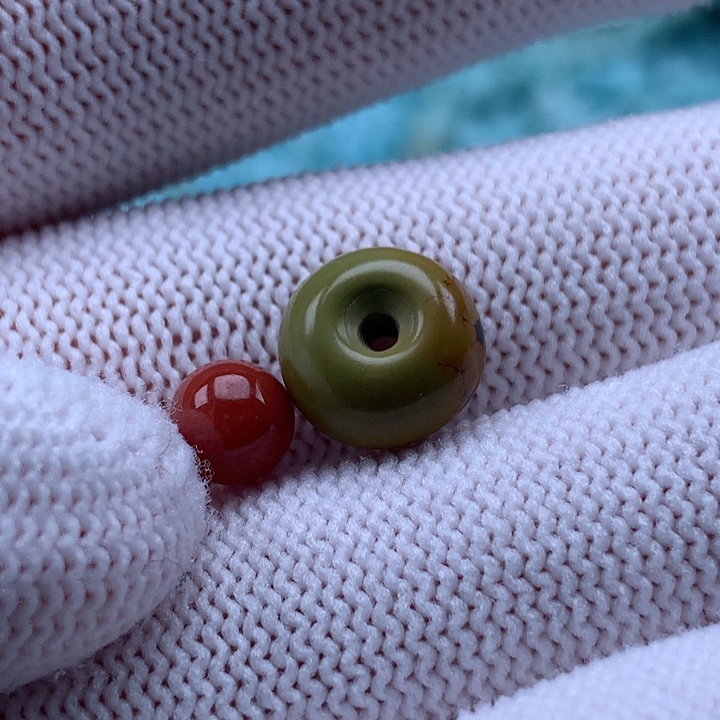 南红玛瑙未镶嵌珠宝奇石