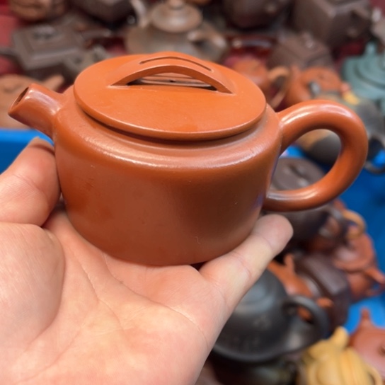紫砂茶壶瑕疵……………………