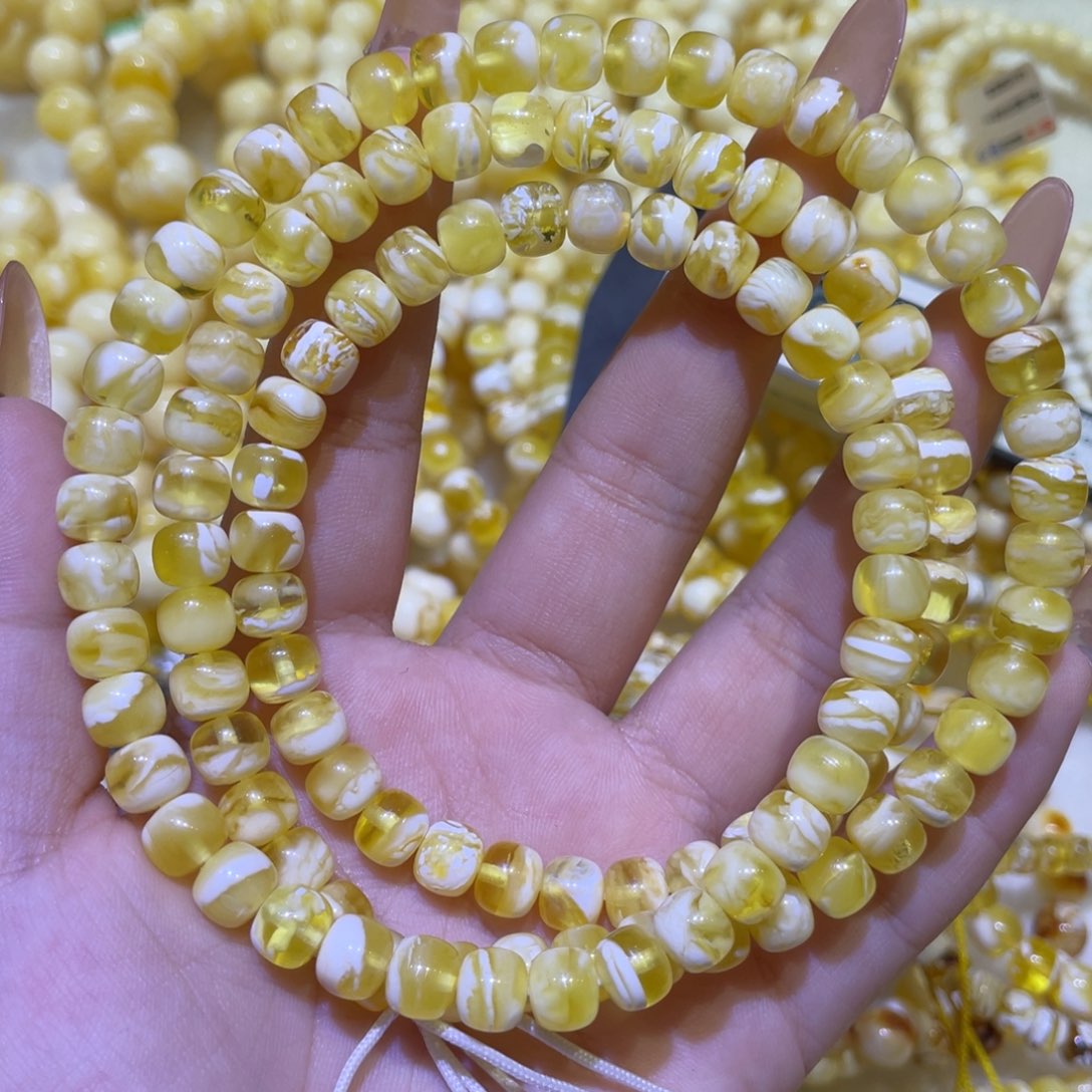 手绳琥珀未镶嵌7.5m