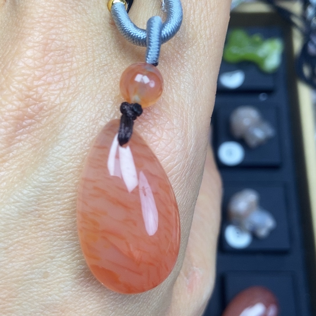 石英质玉吊坠(赠链)未镶嵌?****?