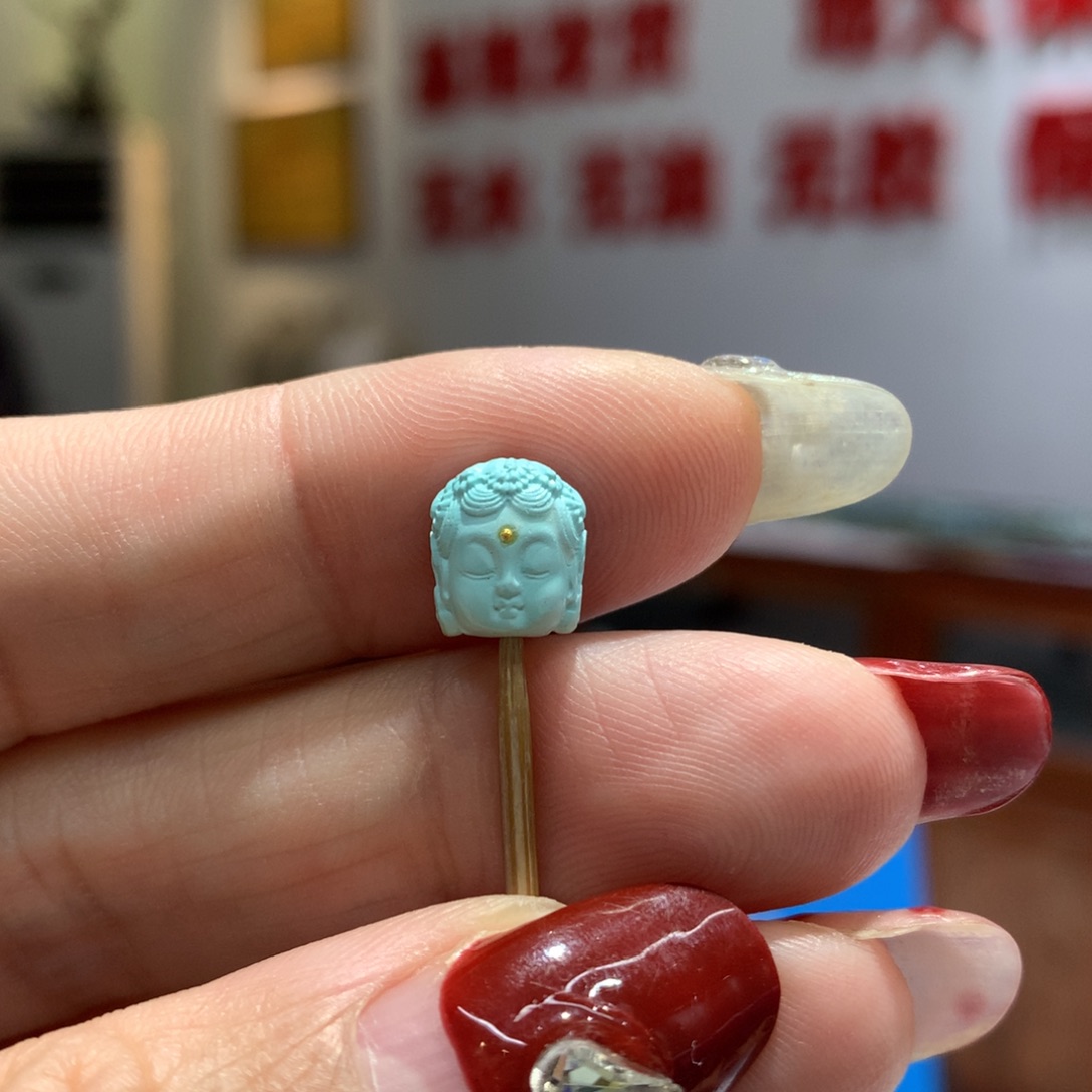 绿松石配饰未镶嵌
