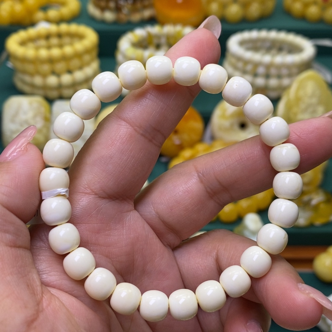 蜜蜡未镶嵌裸石8➕