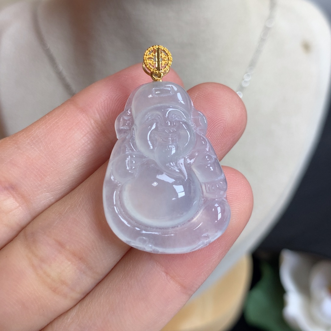 翡翠颈饰18K金镶嵌翡翠