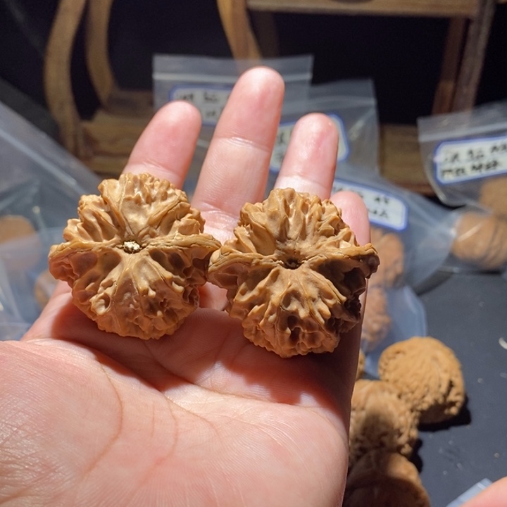 S***手吊坠文玩核桃43全品苹果