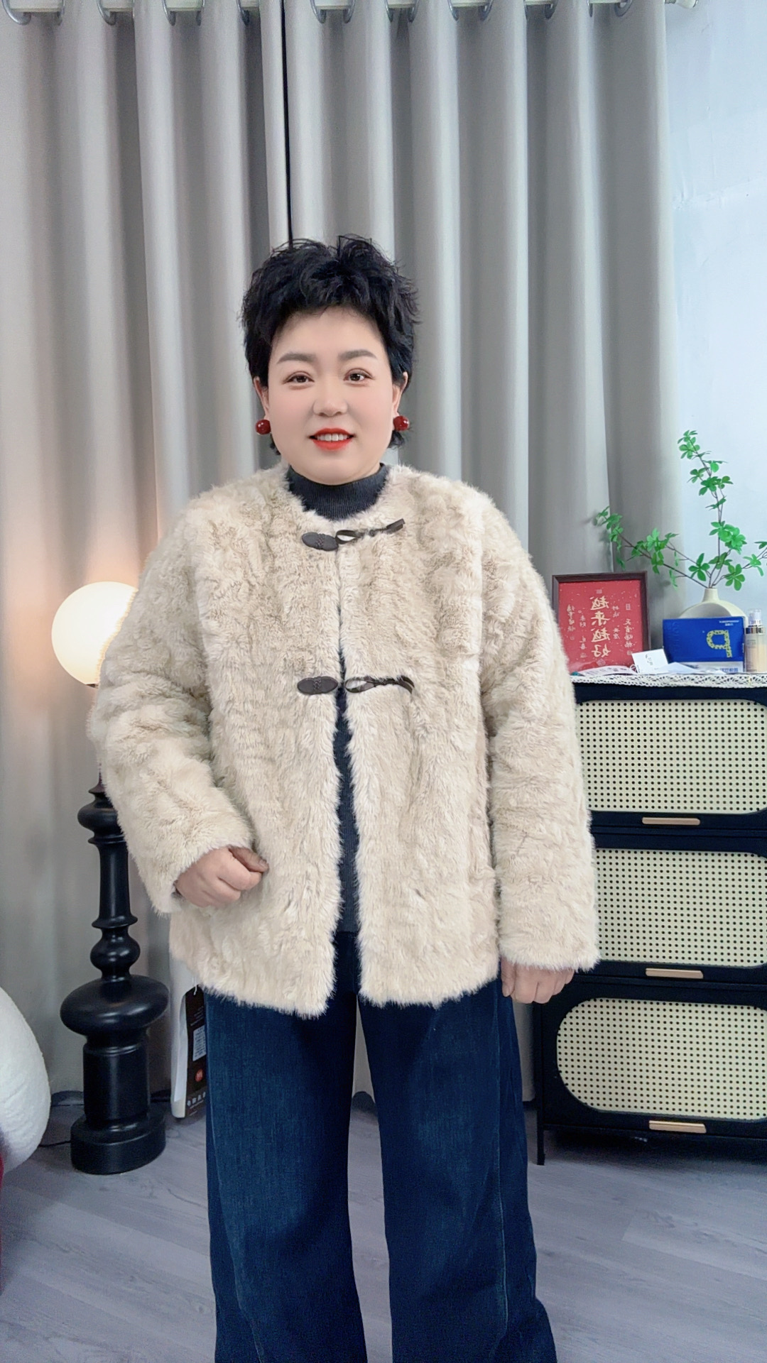 胖mm国风仿皮草外套女秋冬宽松显瘦盘扣毛绒上衣